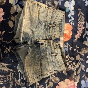 Stretchy jean shorts